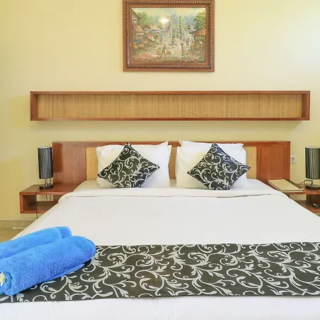 Hotel Ocho Bali Surf Camp